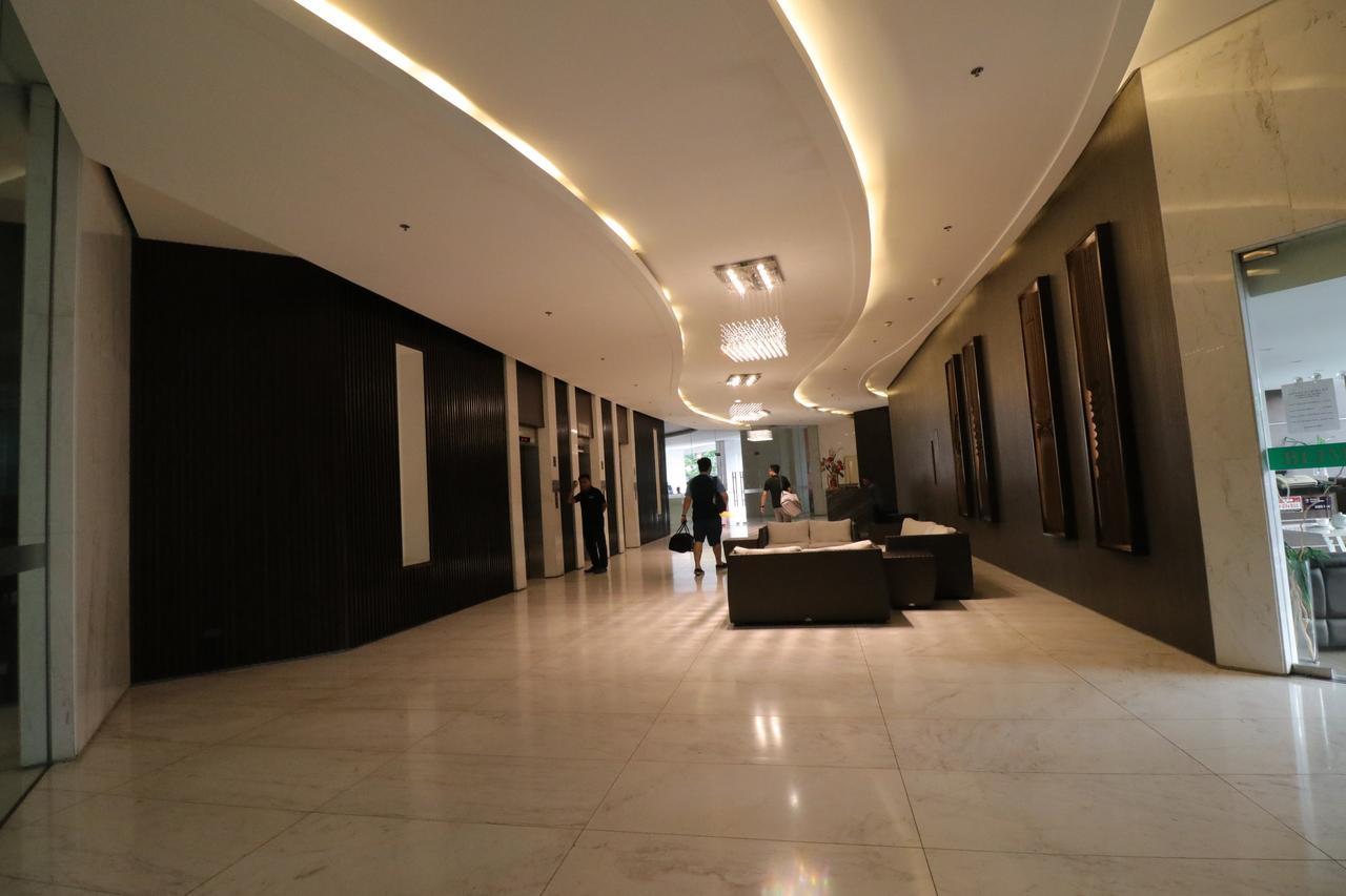 Oasis Regency @ Fort Victoria Bgc Taguig Kültér fotó
