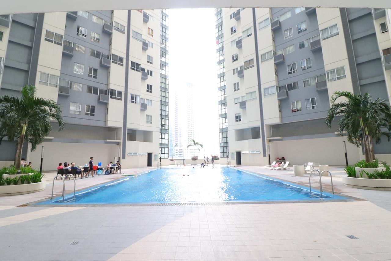 Oasis Regency @ Fort Victoria Bgc Taguig Kültér fotó