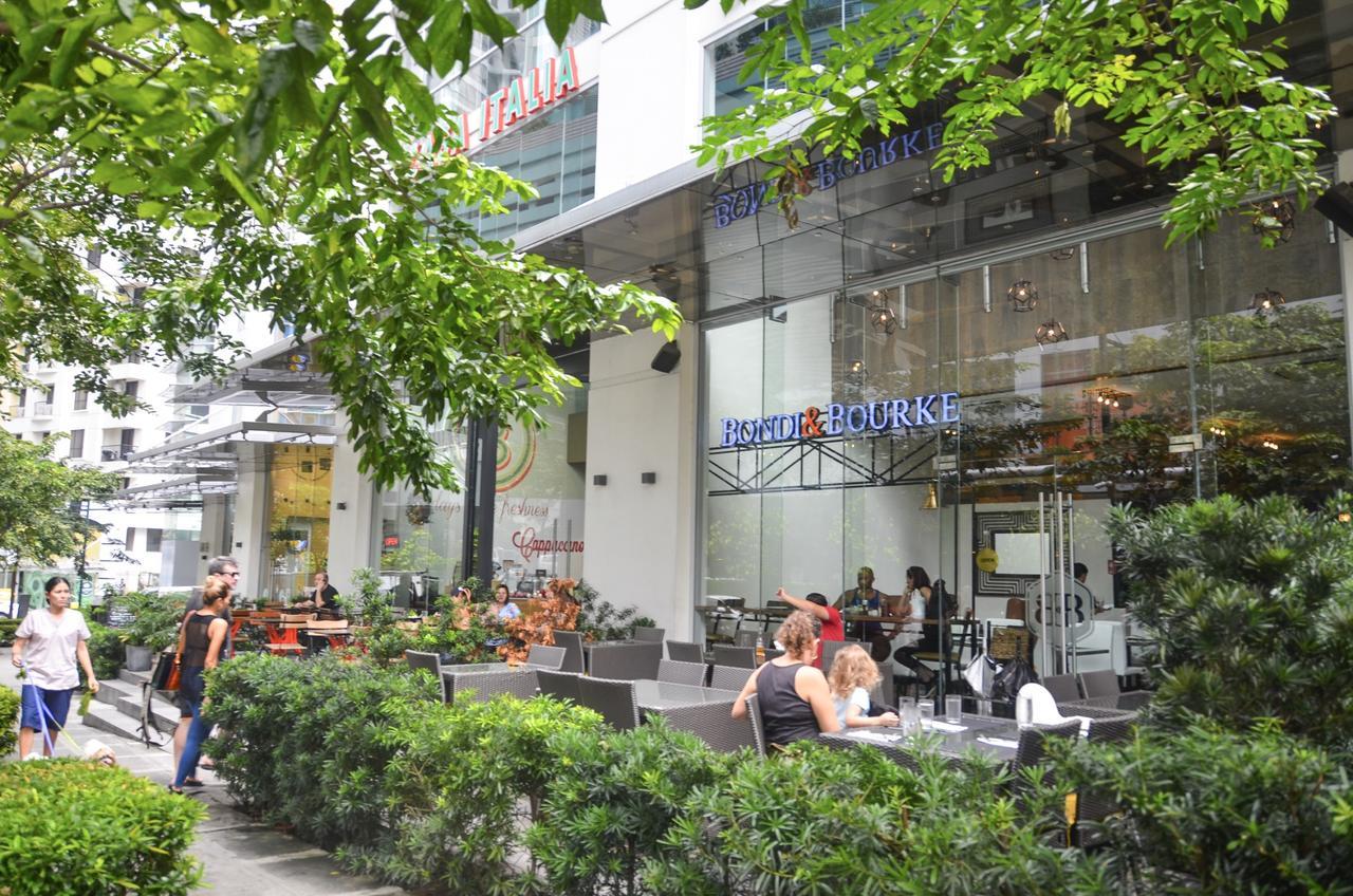 Oasis Regency @ Fort Victoria Bgc Taguig Kültér fotó