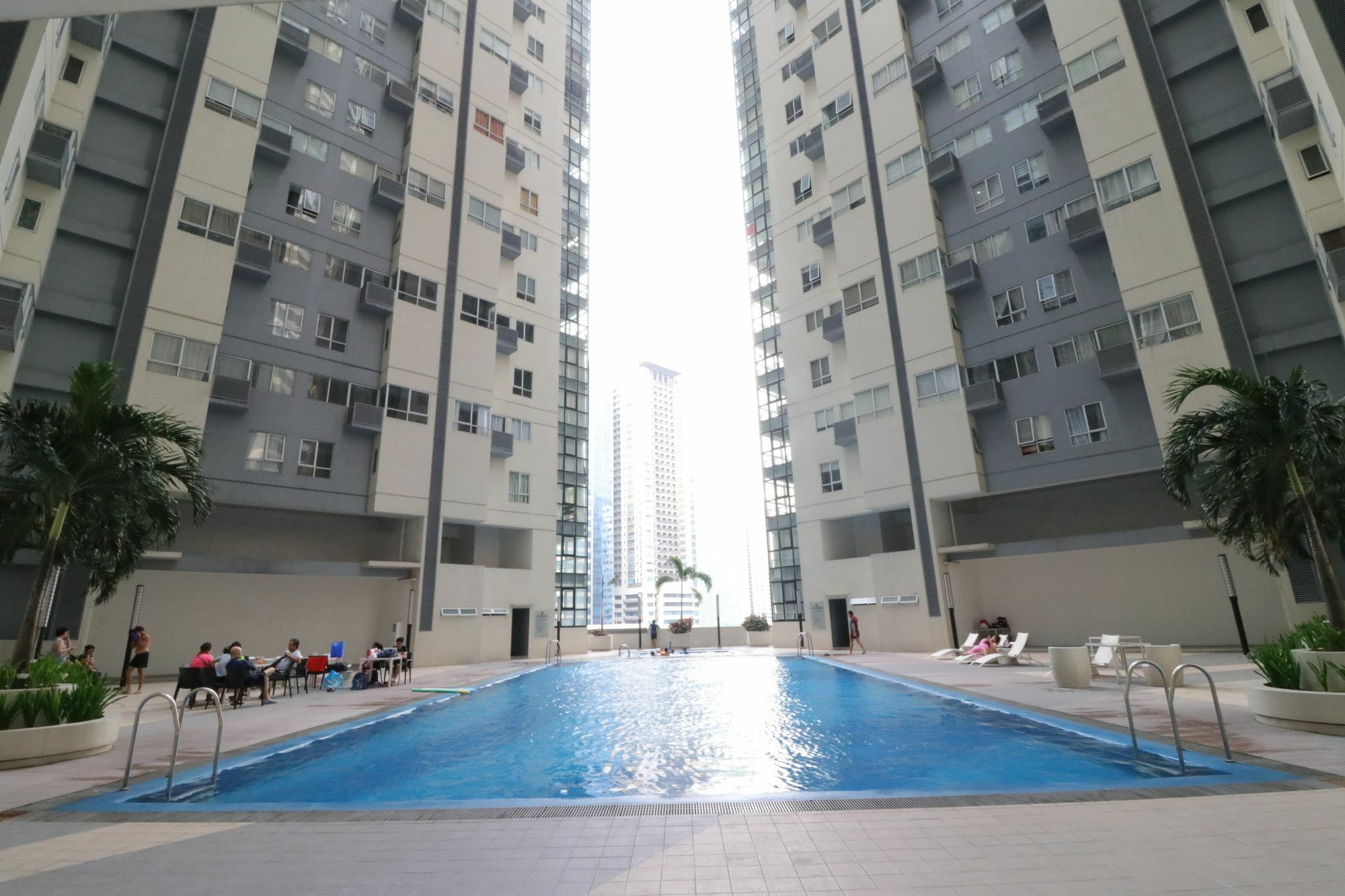 Oasis Regency @ Fort Victoria Bgc Taguig Kültér fotó