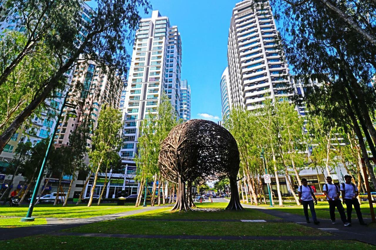 Oasis Regency @ Fort Victoria Bgc Taguig Kültér fotó