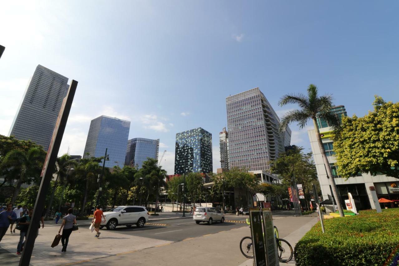 Oasis Regency @ Fort Victoria Bgc Taguig Kültér fotó